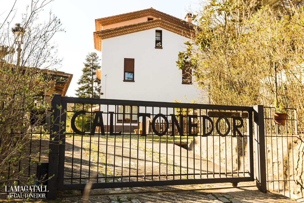 L'amagatall De Cal Tonedor * Vallgorguina